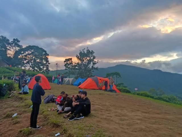 Tapian Ratu Camp Real Bukittinggi Eksteriør bilde