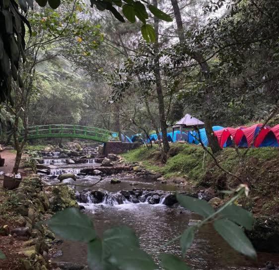 Tapian Ratu Camp Real Bukittinggi Eksteriør bilde
